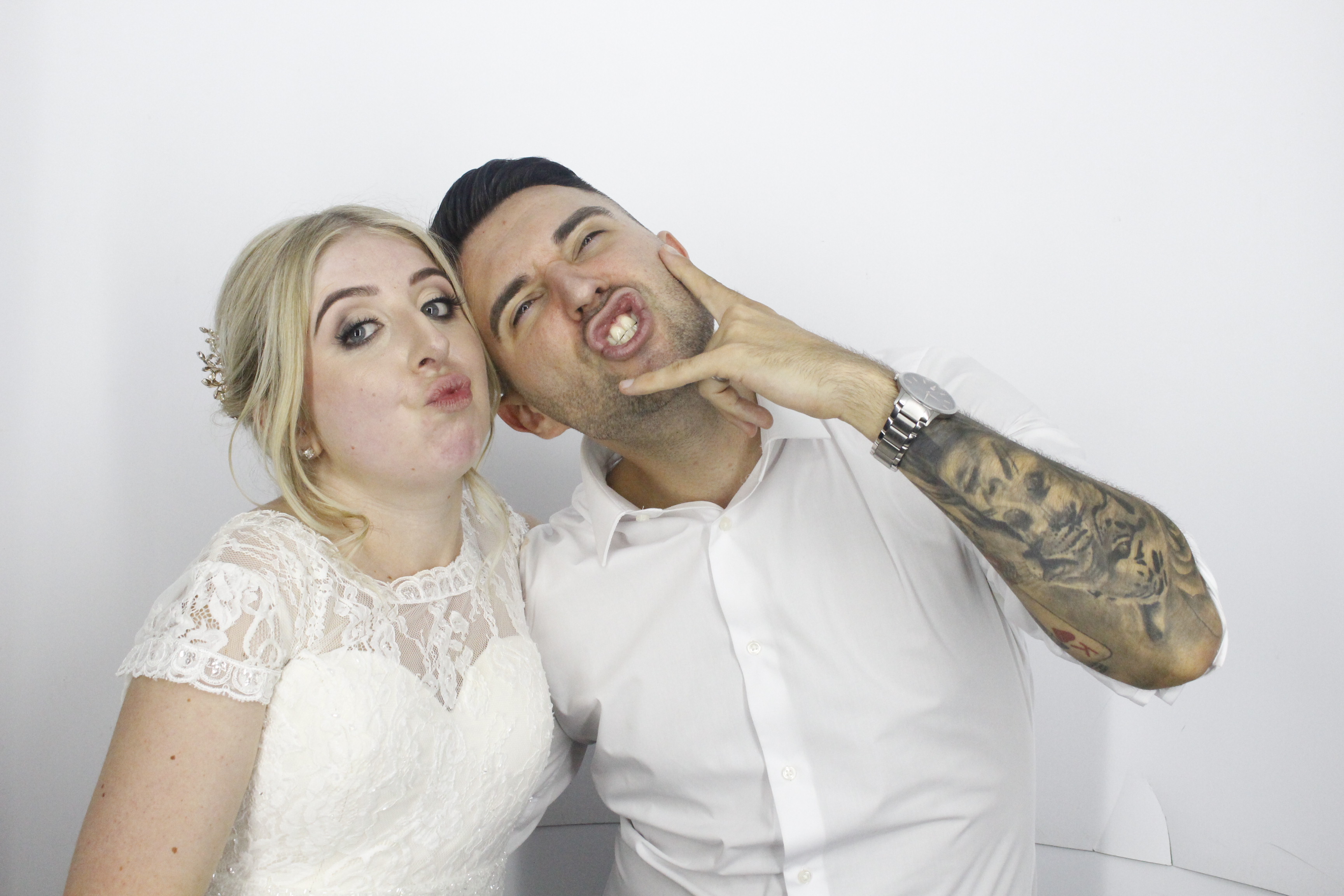 Sam & Rachel's Wedding | View more photos from the event at gallery.myphotoboothexperience.co.uk/u/MyPhotoBoothExperienceLtd/Sam-Rachels-Wedding
